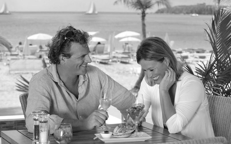 Why St. Martin is perfect for your upcoming honeymoon background